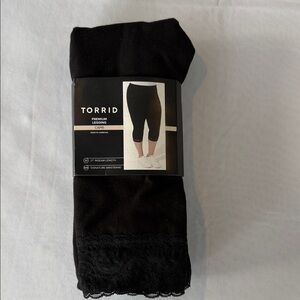 Torrid Black Lace Trim Capri Leggings
